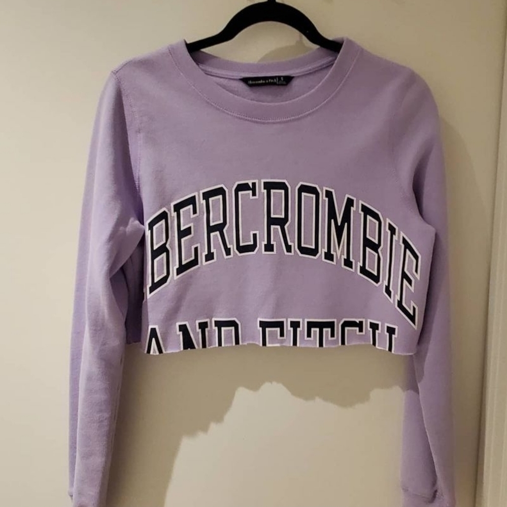 Cutoff crewneck sweatshirt